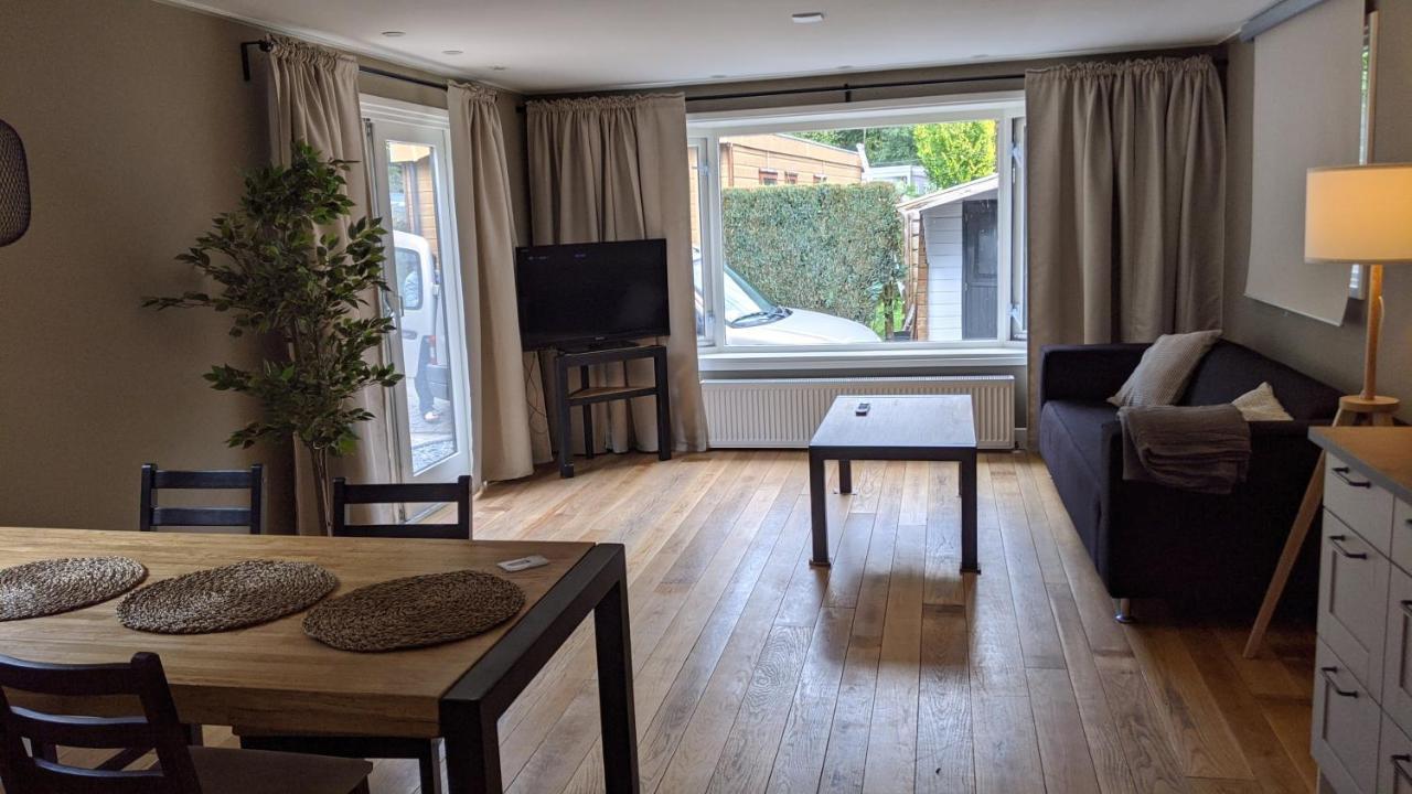 Chalet Op De Veluwe # Berk Putten Exteriör bild
