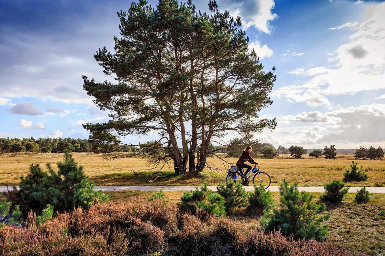 Chalet Op De Veluwe # Berk Putten Exteriör bild